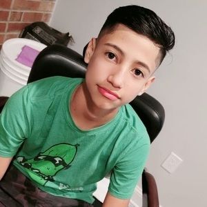 Meet your Posher, López